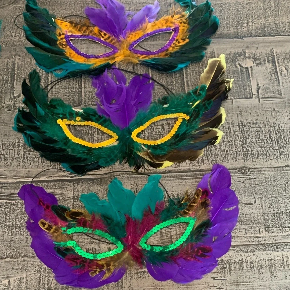 Mardi Gras Masks 6 Feather Sequin Elastic Band, 6 Bead Necklaces, Masquerade EUC